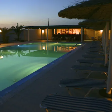 Blue Bay Hotel 2*