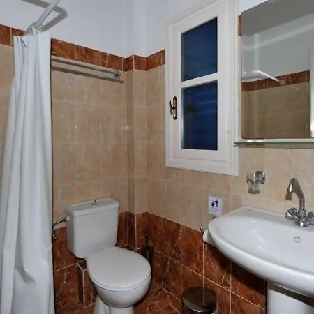 فندق Blue Bay 2*