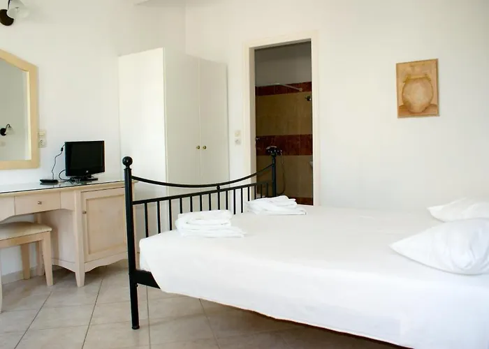 Blue Bay 2* Agia Paraskevi (Santorini)