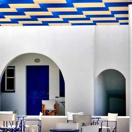 فندق Blue Bay 2*